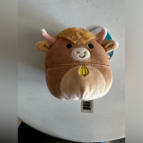 SQUISHMALLOW CALTON THE HIGHLAND COW 2022 EASTER 4.5” NEW WITH TAGS - Picture 10 of 11